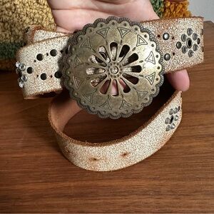 Vintage Y2K Buffalo Western Buckle Distressed Leather Bejeweled Belt